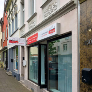 Aufkleber Aussen Aussenwerbung Fensterbeklebung Werbetechnik Beklebung Ladenlokal Fenster Werbung