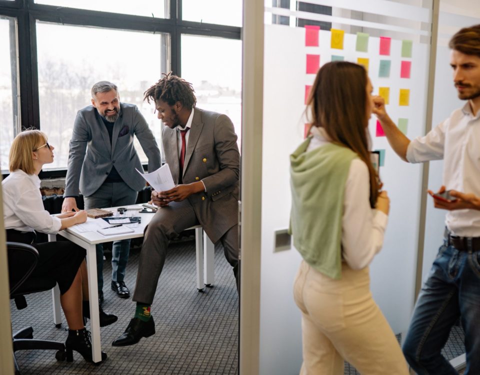 Personalmarketing Massnahmen Instrumente Mix Employer Branding Arbeitgebermarke Mitarbeiterfindung Recruiting Agentur